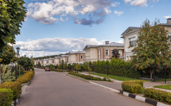 Цифровые платформы для управления коттеджным поселком