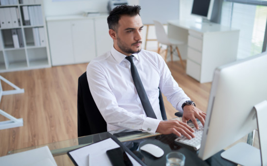 Что умеет финдир, чего не умеет главбух: почему важно понимать разницу