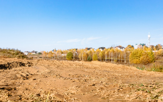 В каких случаях землю могут признать неосвоенной, и как этого избежать