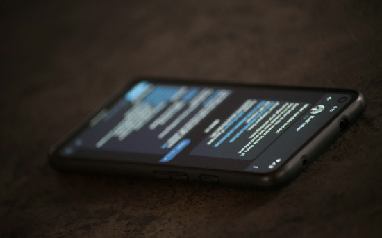 Нейросеть Grok в Telegram: зачем компаниям новая бизнес-модель