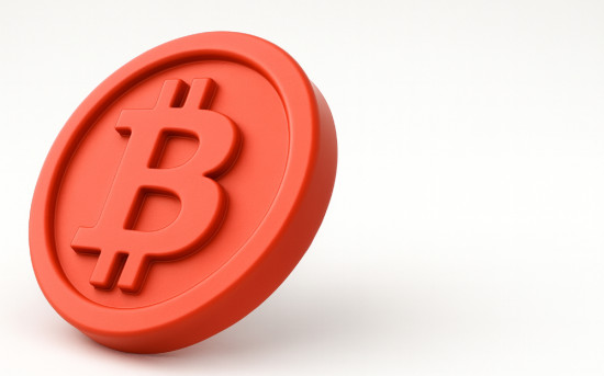 Как падение биткоина до $114k влияет на доходность и стратегию майнеров