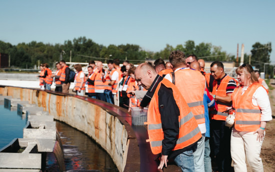 Участники Всероссийской конференции водоканалов. Экскурсия на водоканал Самары
