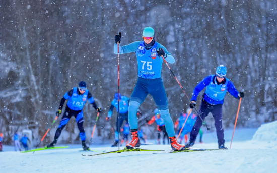 IT SKI RACE