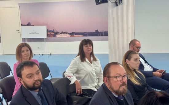 РусСилика приняла участие во встрече бизнеса и власти