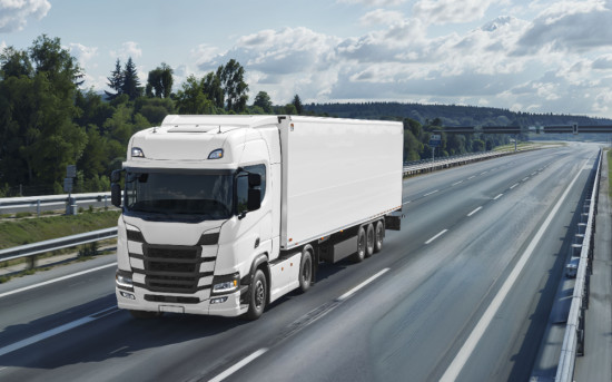 Рынок FTL-перевозок в дисбалансе: Индекс Атракса достиг +31