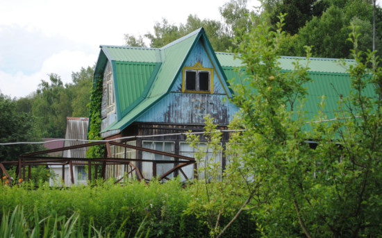 Вступает в силу запрет на продажу земли отдельно от дома: что изменится