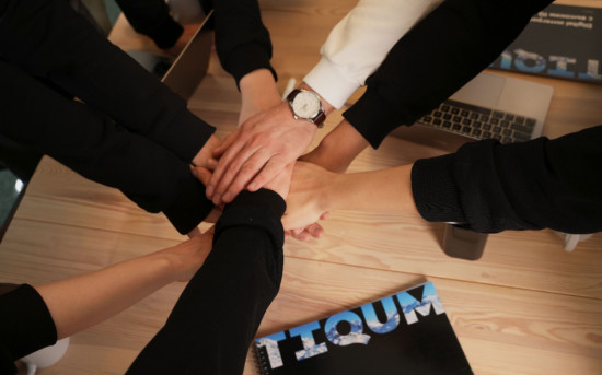 Tiqum внедрила корпоративные практики профилактики выгорания