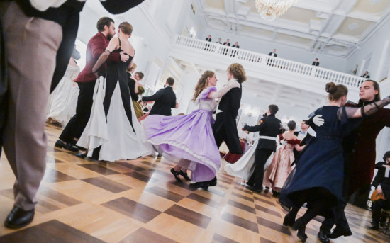 РНИМУ провёл исторический бал «Эпоха Пирогова»  в Доме Пашкова