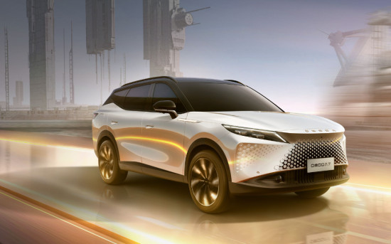 Премьера нового кроссовера OMODA C7 в OMODA & JAECOO АВТОДОМ Внуково