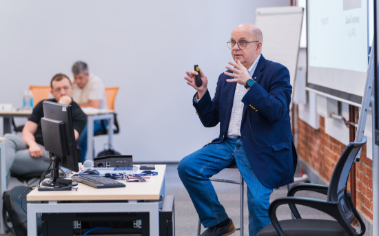 «Интеллектуальный голод»: почему руководители идут на программу DBA