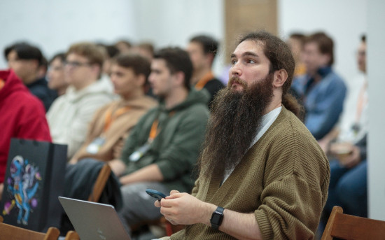 TAGES опубликовал записи выступлений с Frontend MeetUp