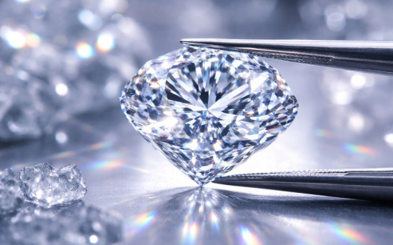 Как российские технологии выращивают идеальный алмаз