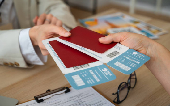 Владислав Даванков объясняет, как защитить права воздушных пассажиров