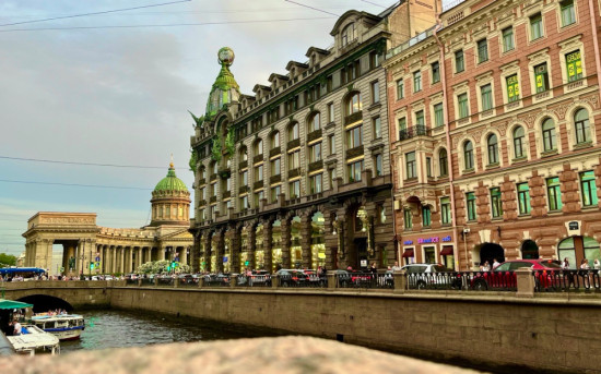 Город не заканчивается в центре. Как девелоперы меняют районы Петербурга