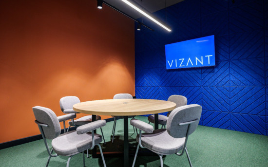 Переговорная офиса компании VIZANT GROUP