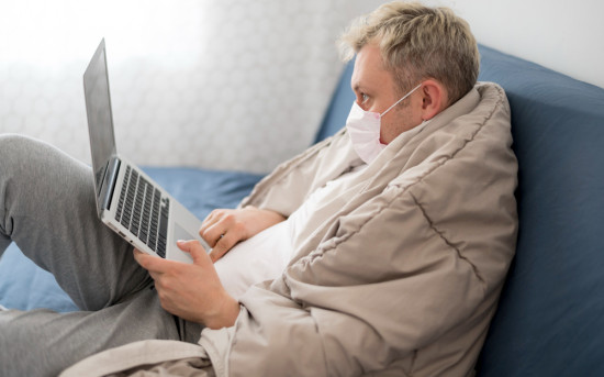 Нужно ли оплачивать больничный подрядчику по договору ГПХ