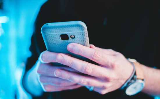 Как пользователи учатся доверять нейросетям