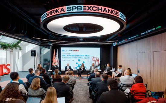 В Москва-Сити прошло заседание Комитета по комплаенсу Ассоциации менеджеров: обсуждали ИИ, цифровизацию и развитие антикоррупционных стандартов