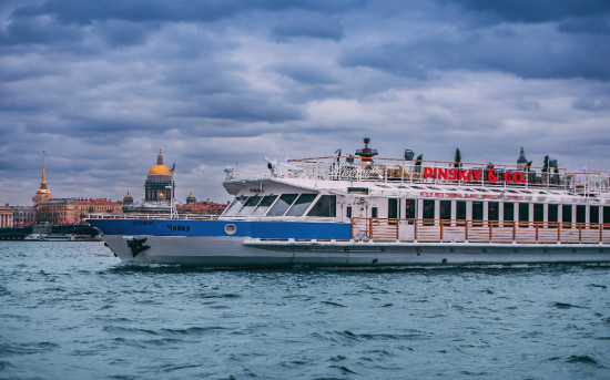 Судно Чайка СПГ