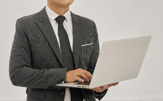 Как бизнес в России относится к ИИ на самом деле