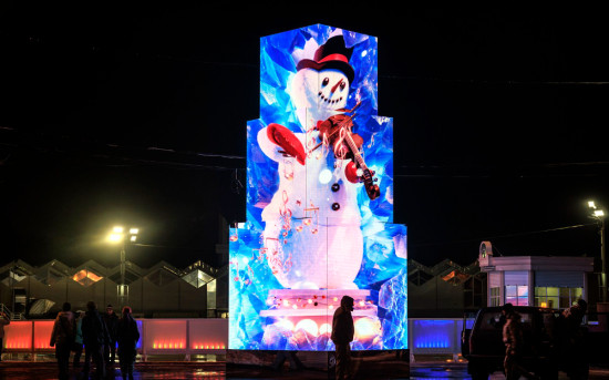 Мультимедийная инсталляция "Скульптовик" в парке Сокольники на фестивале "Зима в Москве"