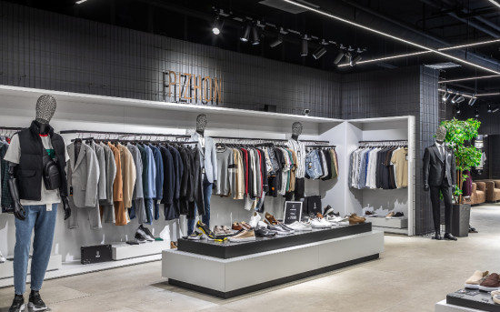 PIZHON в ТЦ Афимолл