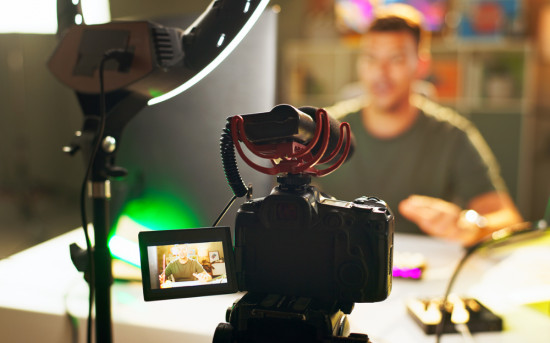 Блогеры и реклама: как безобидные посты оборачиваются крупными штрафами