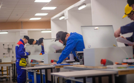 Электромонтажник – это престижно