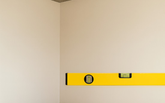 Будущее строительства: стоит ли выбирать механизированную штукатурку