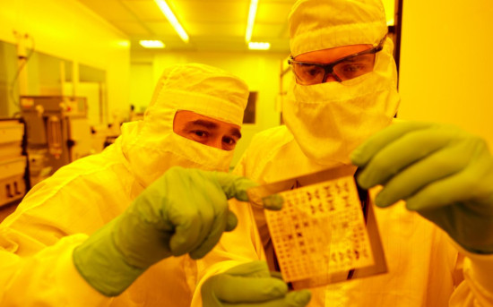 Литография и обработка фоторезистов: актуальные технологии и оборудование