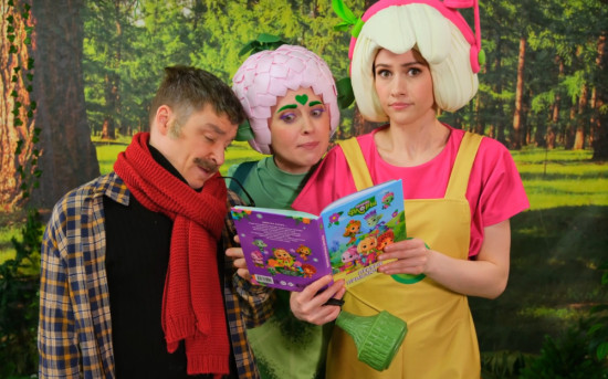 «Клаксон Продакшн» расширяет франшизу: выпущена книга «Команда Флоры»