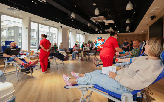 МТС Банк и БФ «Система» провели совместную донорскую акцию