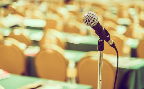 Психиатр центра «Эмпатия» Иван Самсонов выступил перед офицерами