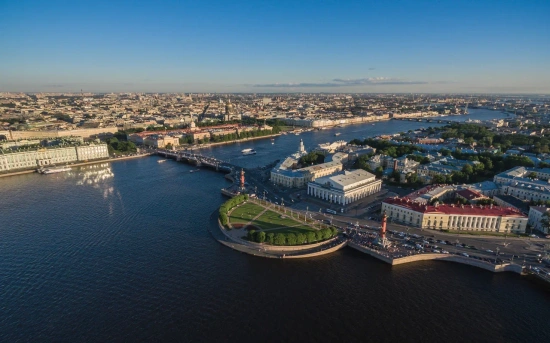 В Санкт-Петербурге сдается в аренду здание Канатной фабрики Гота