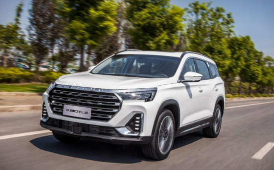 КЛЮЧАВТО реализовал около 2 тыс. автомобилей Jetour в 2024 году