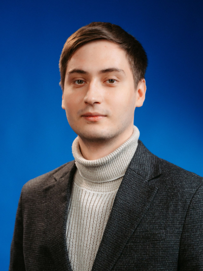 На фото Владислав Емельянов