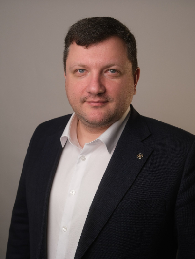 На фото Дмитрий Плущевский На фото Дмитрий Плущевский