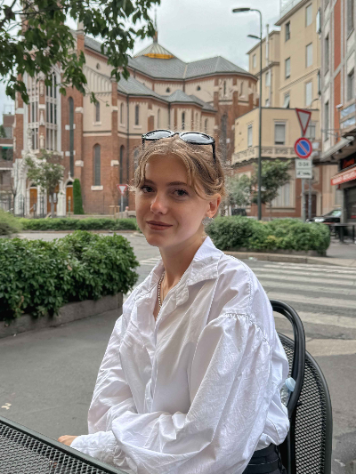 На фото Ната Дударева