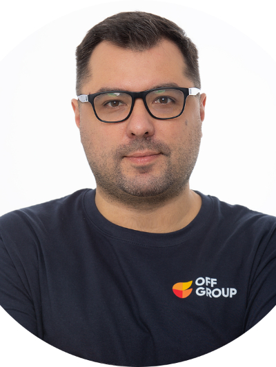 На фото Георгий Героев