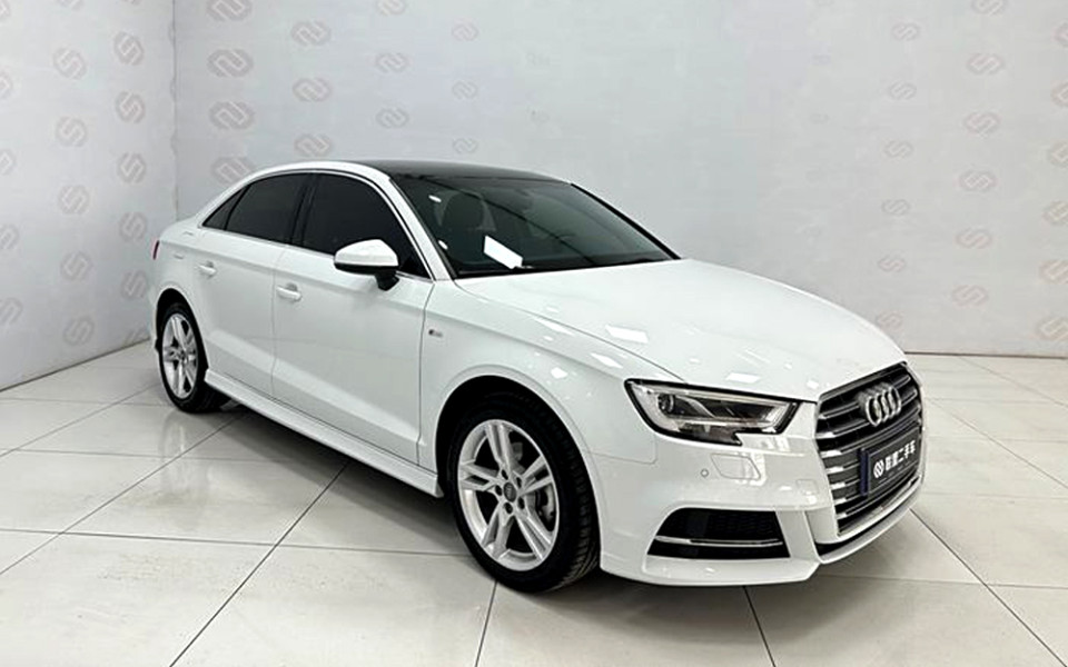 Как привезти премиальную машину из Китая в Россию: риски и возможности