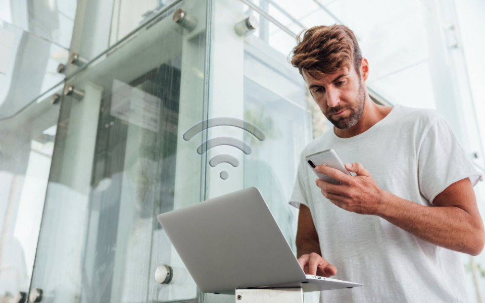 Чем личные устройства сотрудников опасны в корпоративных сетях компаний