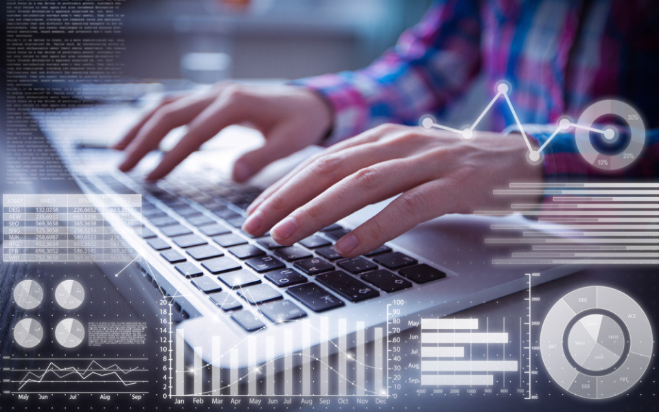 Отраслевой срез российского рынка M&A: доля IT упала почти в 11 раз