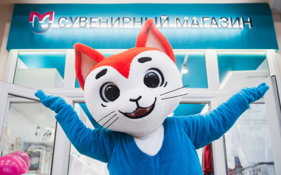 Пироговский Университет открыл обновленный сувенирный магазин