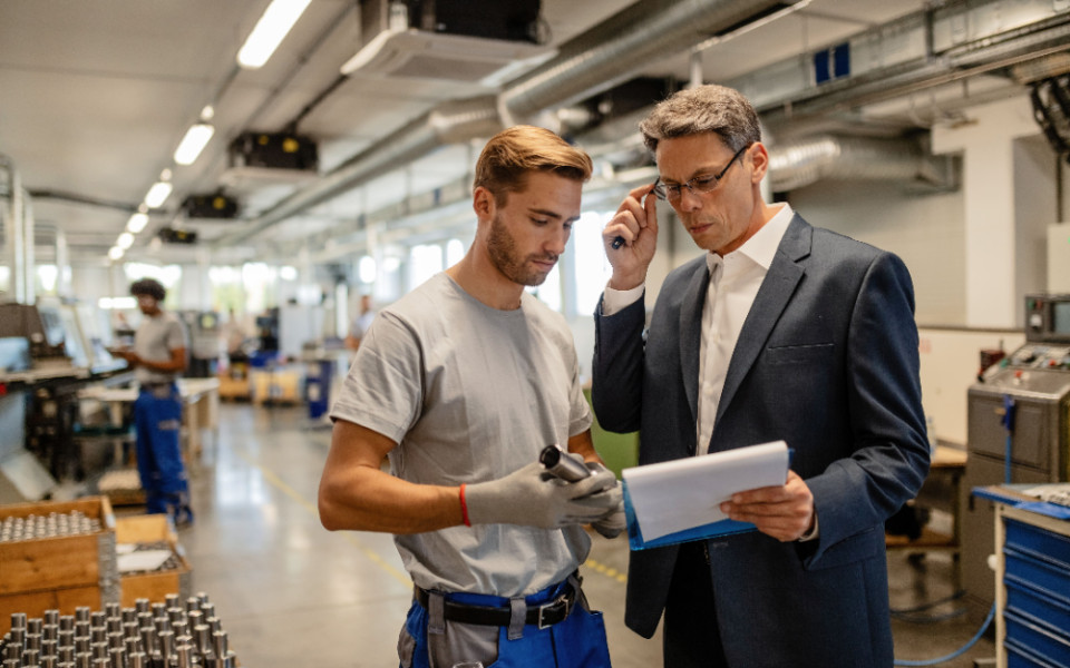 Лизинг оборудования сократился более чем на треть