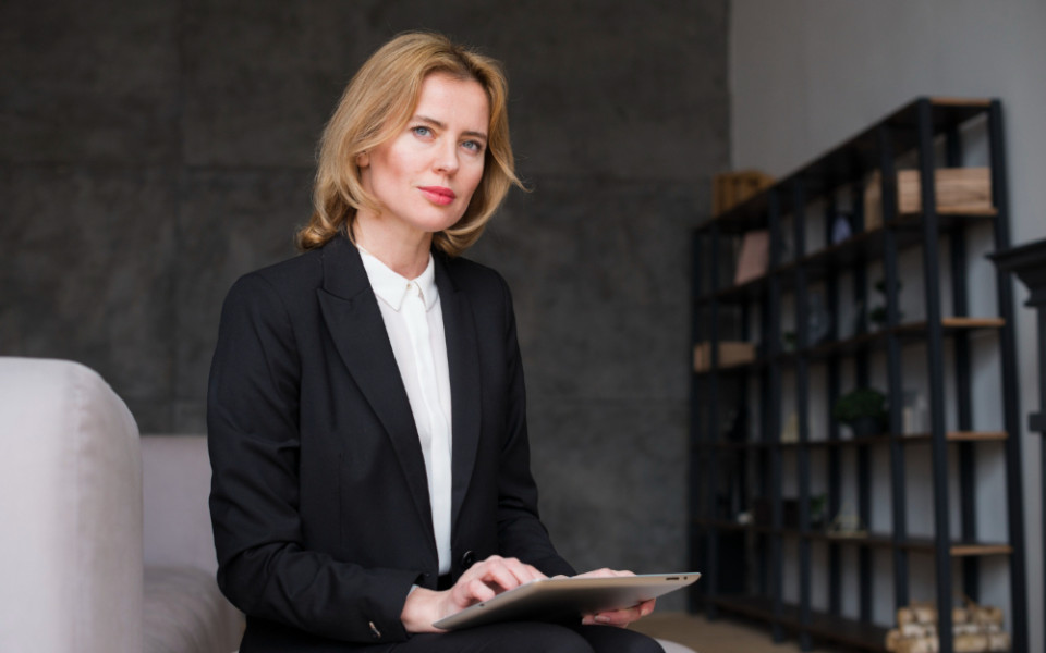 Материнство и бизнес: новая социальная идентичность женщины в обществе