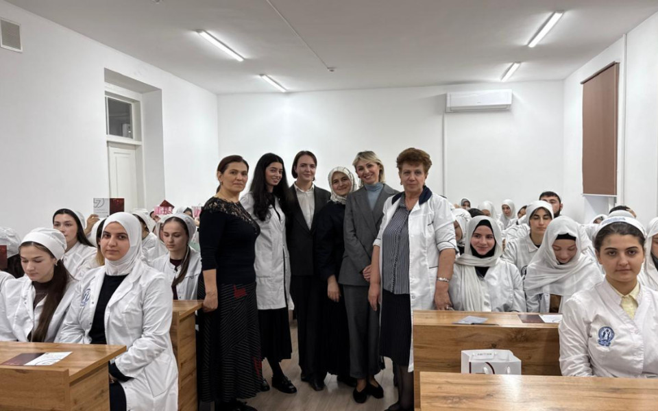 Врачи Маммологического центра Л7 провели урок для студентов-медиков