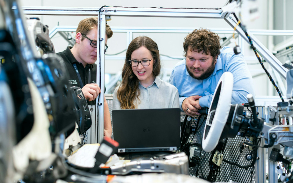 Как преодолеть кадровый дефицит промышленном секторе