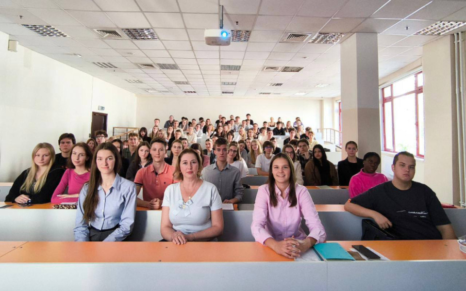 В «Байкал Сервисе» поделились практическим опытом со студентами РЭУ