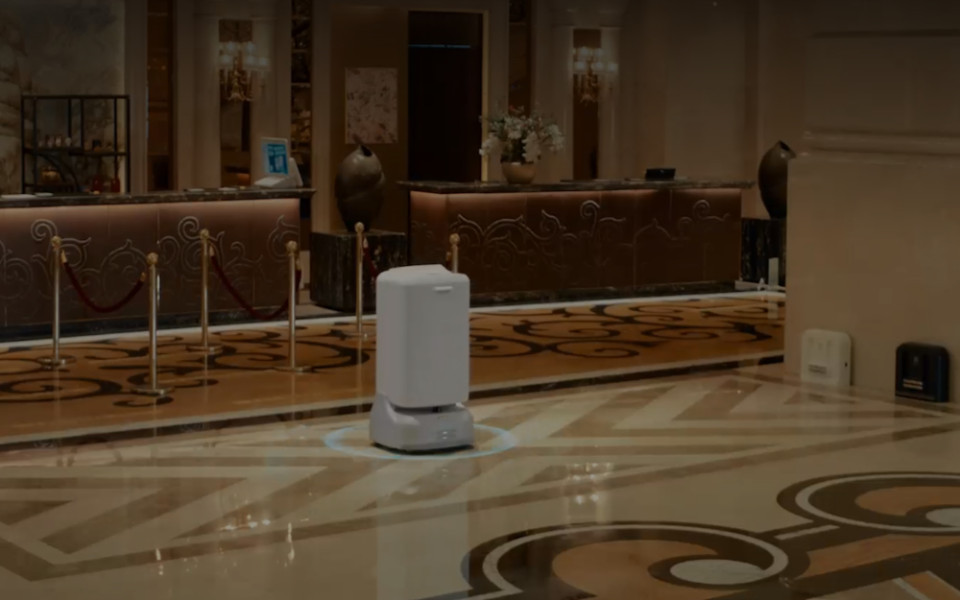 Роботы в отелях: как автоматизация меняет гостиничный сервис