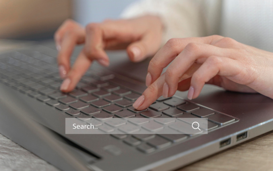 <a href="https://www.freepik.com/free-photo/homepage-concept-with-search-bar_36029318.htm">Image by freepik</a>